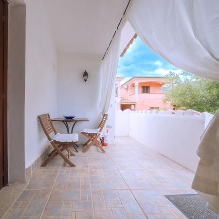 Bed and Breakfast Da Teresa San Teodoro  Esterno foto