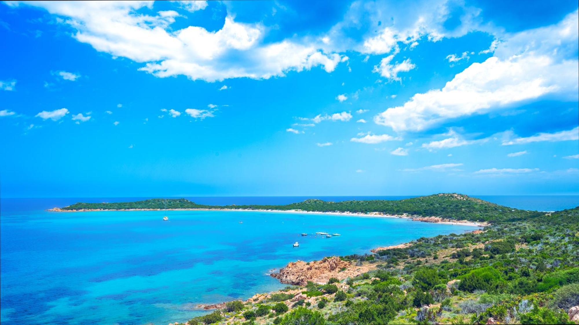Bed and Breakfast Da Teresa San Teodoro  Esterno foto